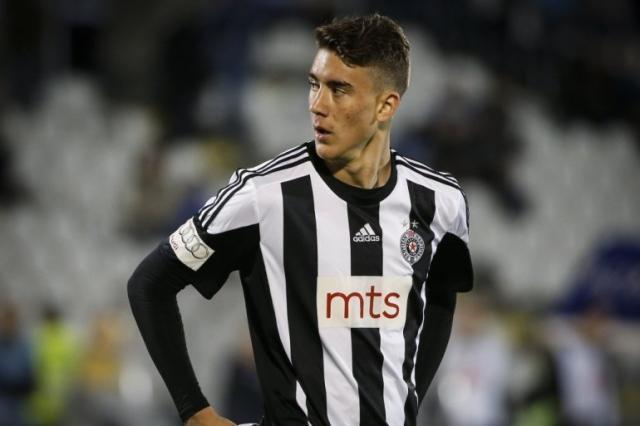 不应单纯地 不应单纯地