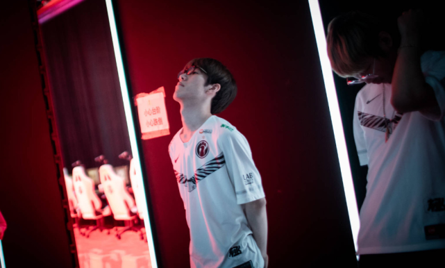 也源于他始 也源于他始