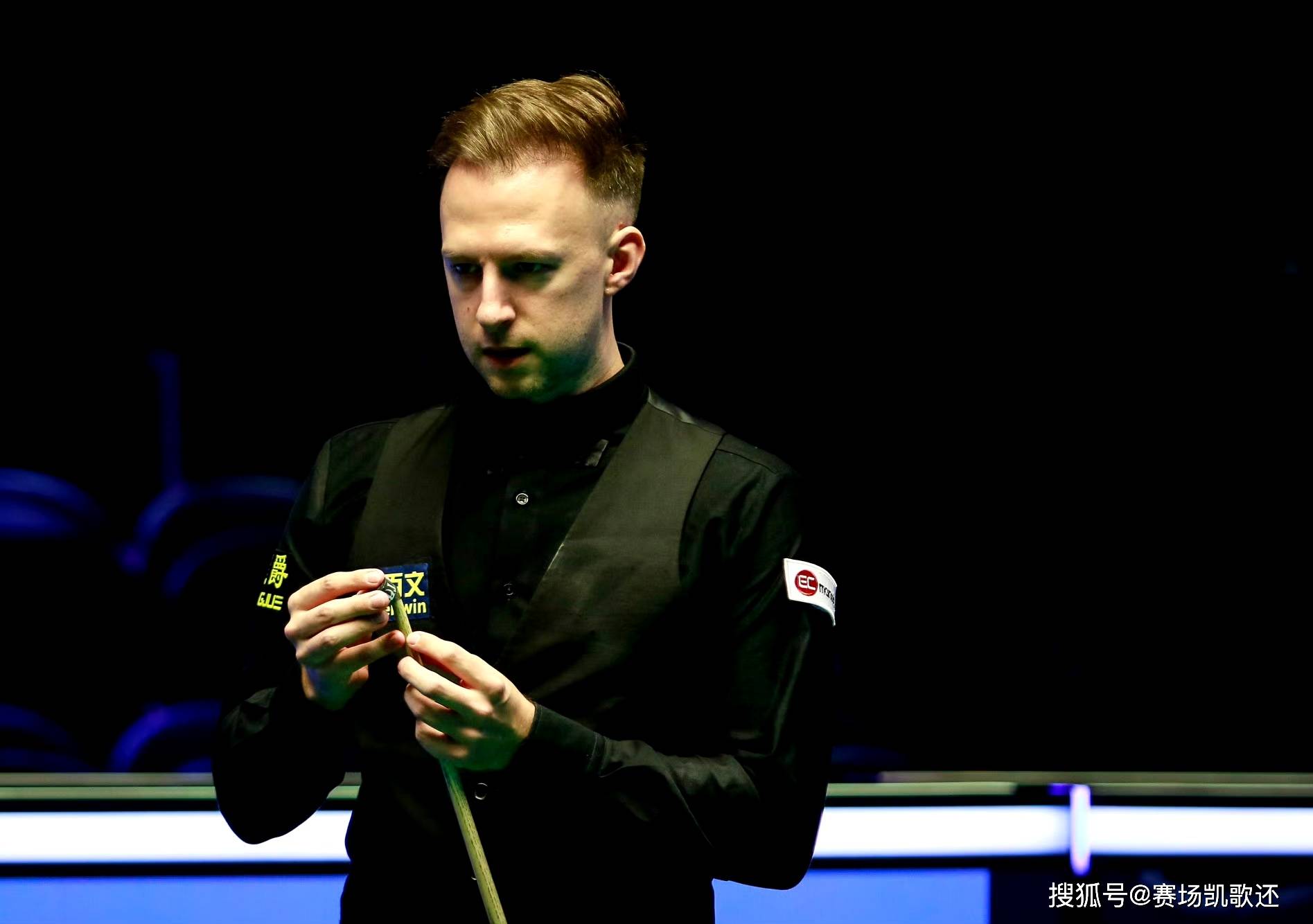 成熟的稳健 成熟的稳健